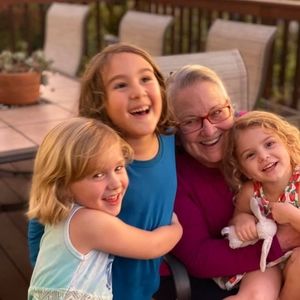 Meet your Posher, Helen